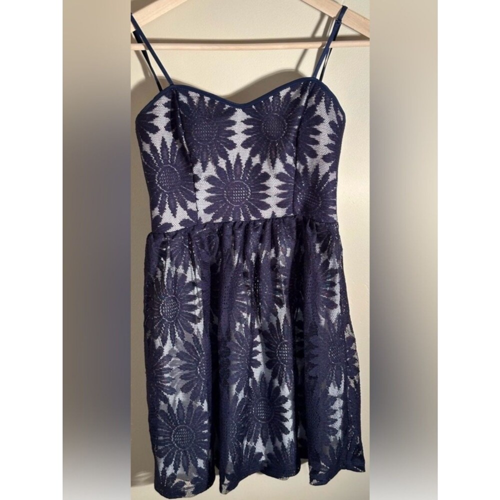 dELiA*s Navy Floral Skater Dress Women’s 7/8 • Fit & Flare